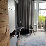 Hotel Poet Art