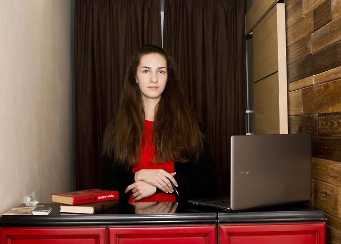 Szálloda Poet Art 4*