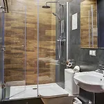 Poet Art Готель 4*