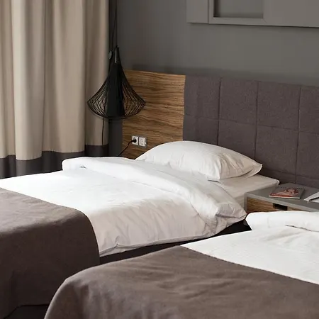 Hotel Poet Art