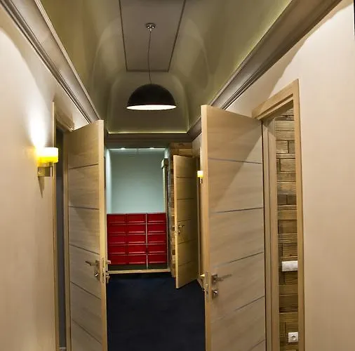 Poet Art オデッサ