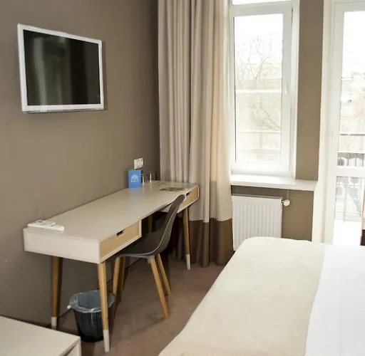 ホテル Poet Art 4*