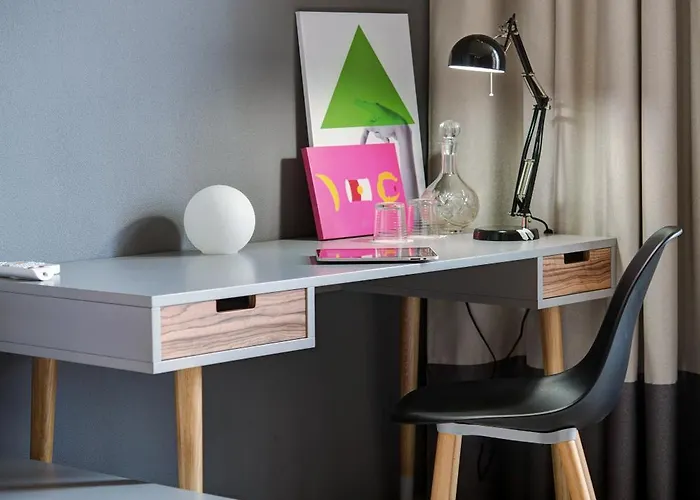 Poet Art オデッサ